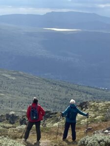 Juicy Crones Hiking Norway