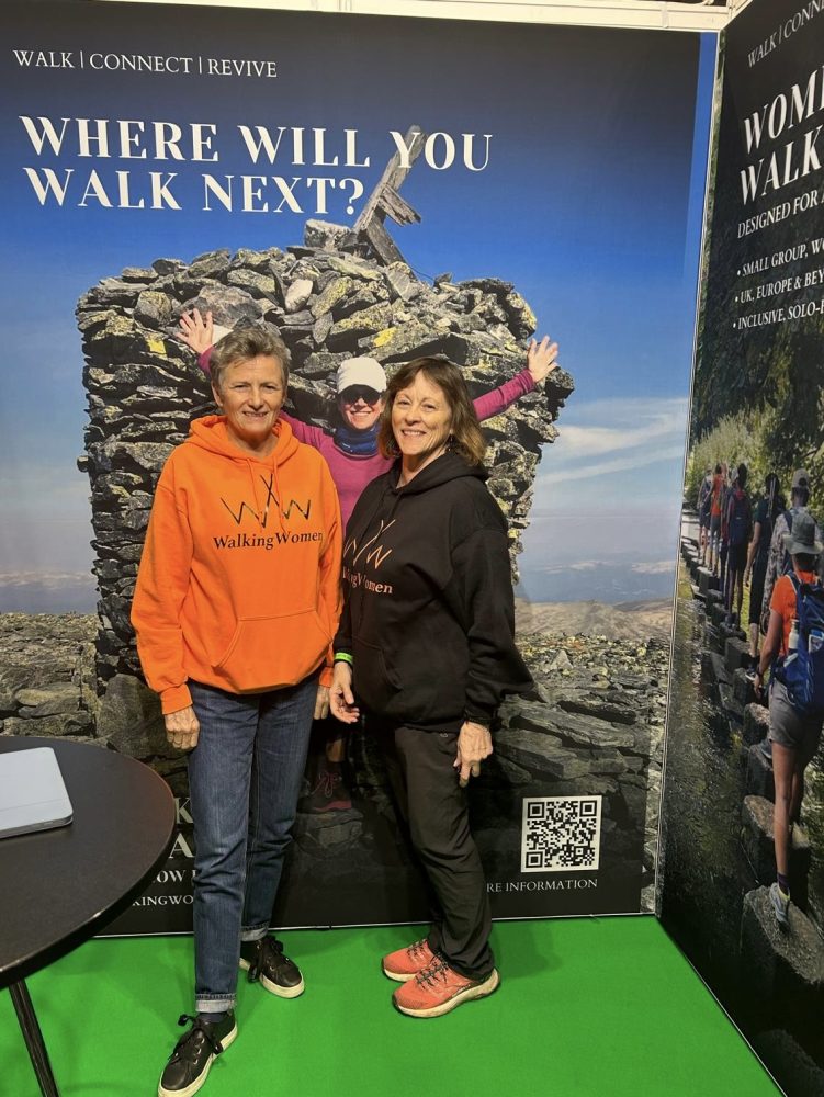 WalkingWomen