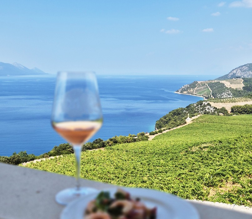 Why WalkingWomen Wine Walk ?