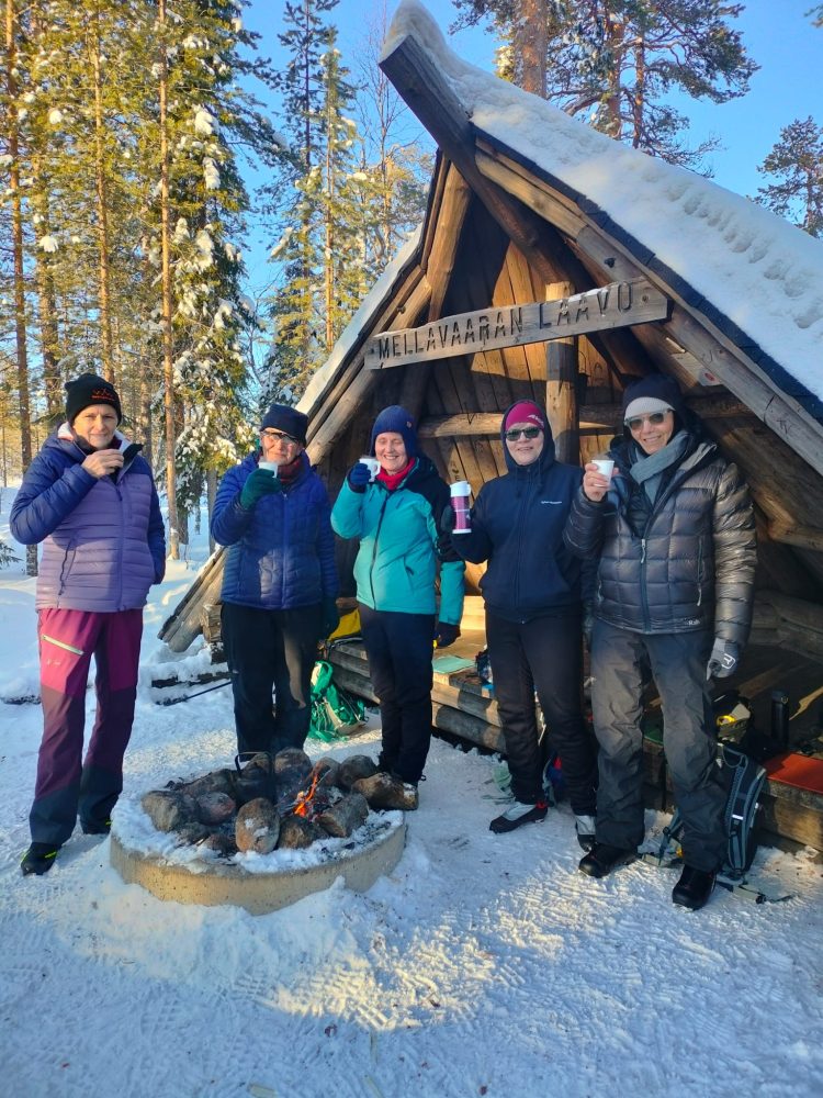 What to wear on your winter hikes